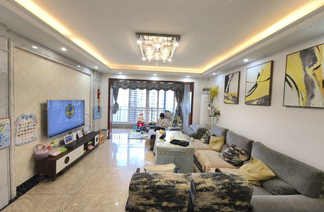 天都锦绣天地二期3室2厅127㎡62.8万二手房图片