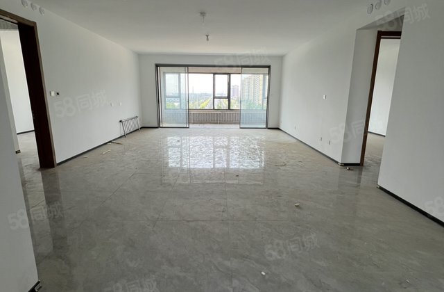 康盛园走一手210平带车位储藏室