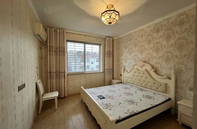 汇豪天下(北区)4室2厅128㎡79.8万二手房图片