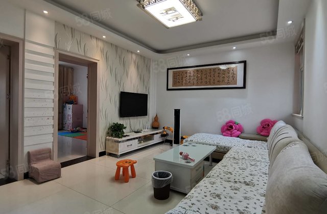 开阳星居3室2厅1卫90㎡南北40万