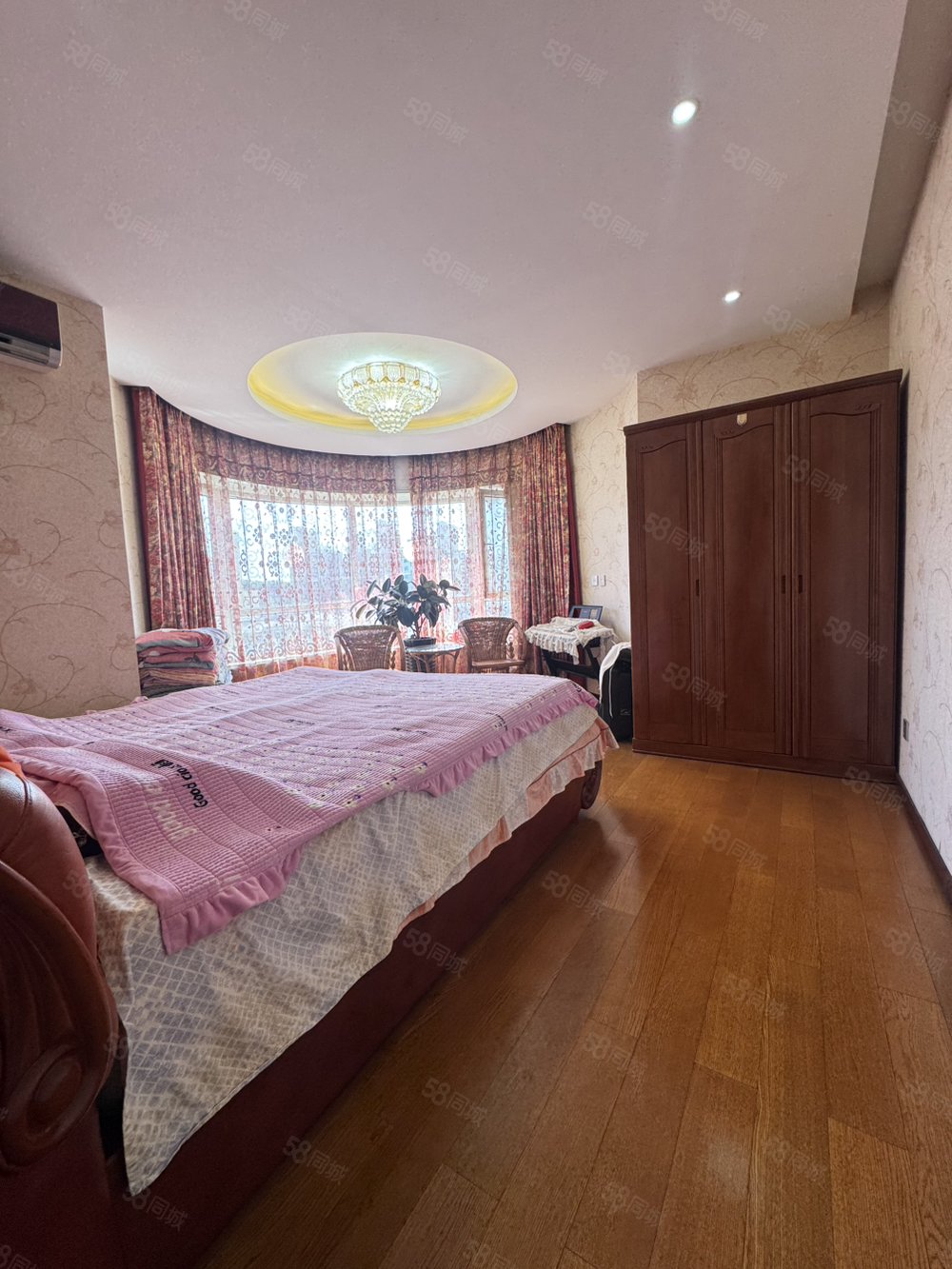 辽河半岛3室2厅2卫137㎡南北58.8万