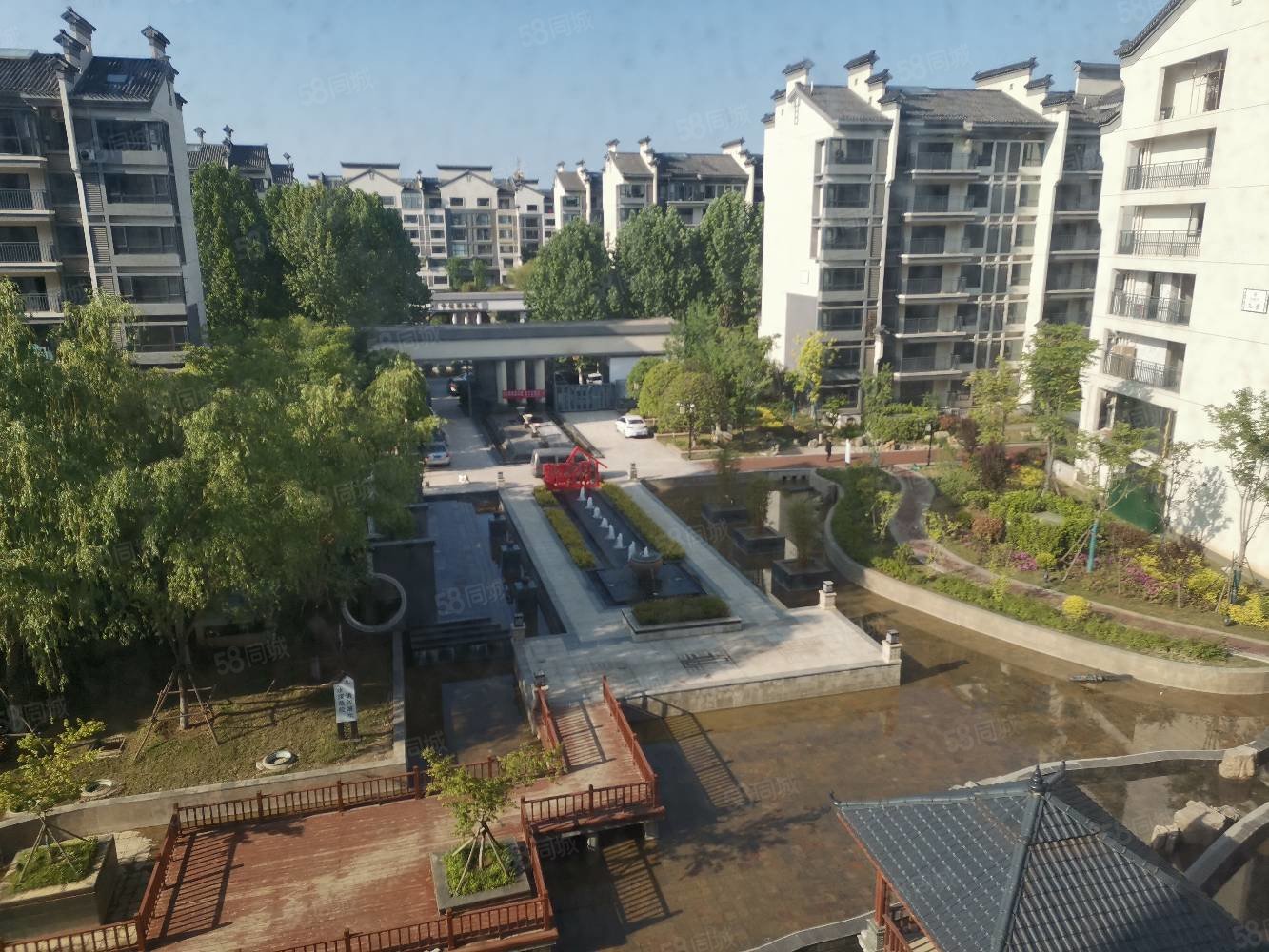 中信国安城(南区)4室2厅3卫188㎡南北205万