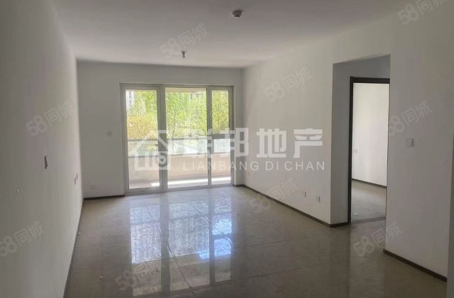 捡  了桃李天阅，刚交房业主急用钱，有证随时可以过户