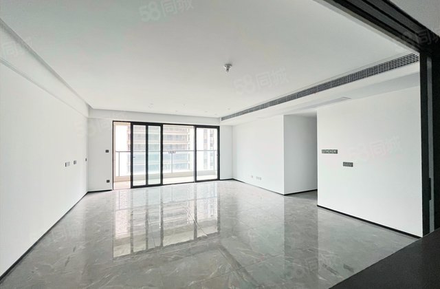 万科翡翠东方3室2厅129.63㎡243万二手房图片