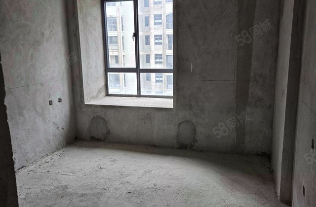 恩威牧屿云天2室1厅84.23㎡37万二手房图片