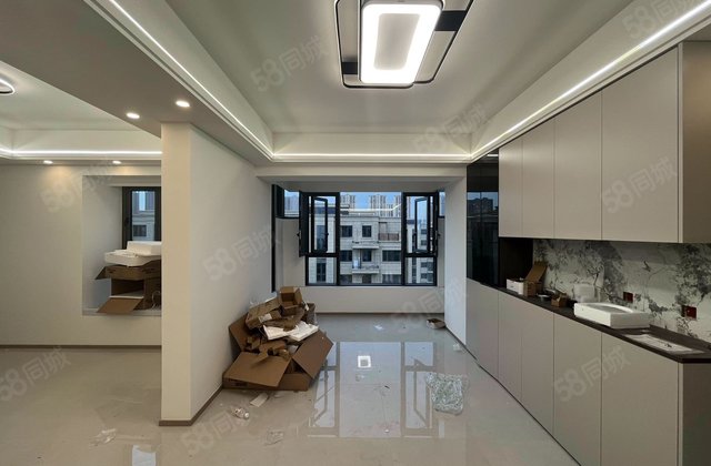 天乾湾花苑5室2厅192㎡115.2万二手房图片