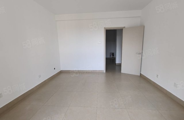 望湖花园！正规两室！免大税！首付几个！