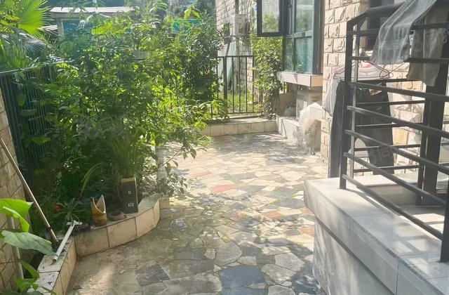 南阳锦城(1期)4室2厅133.31㎡145万二手房图片