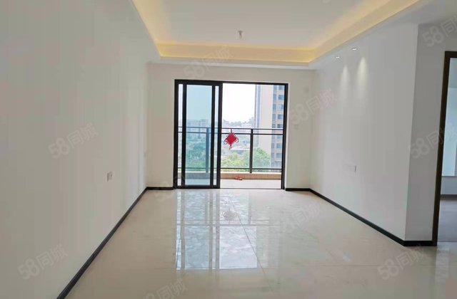 龙光玖誉府3室2厅96.89㎡75万二手房图片