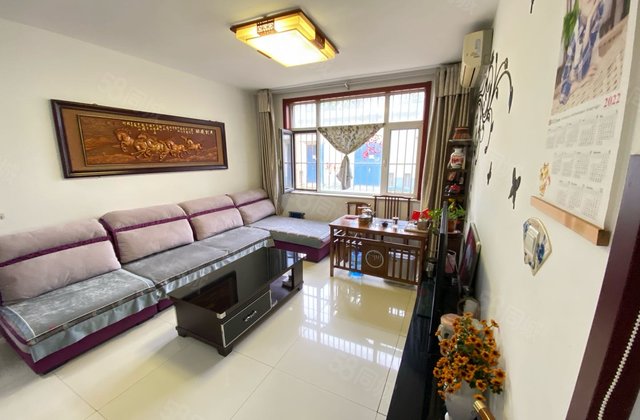 开发区多层洋房！英才小区！东边户三室！送车位储藏室！随时看房