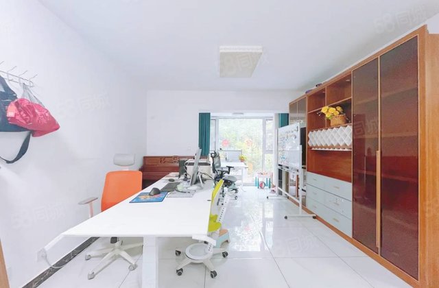 一楼带院，市医院西邻，北顺，实验，中通时代豪园三期，凤凰台