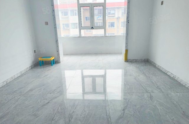 宏煜小区2室1厅95.7㎡65万二手房图片