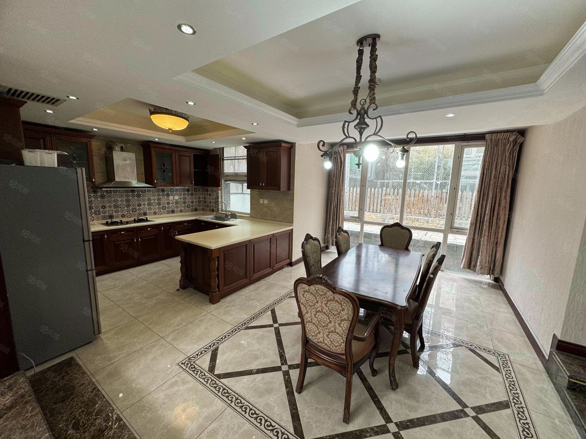 澳景園5室3廳4衛(wèi)475.78㎡南北1999萬