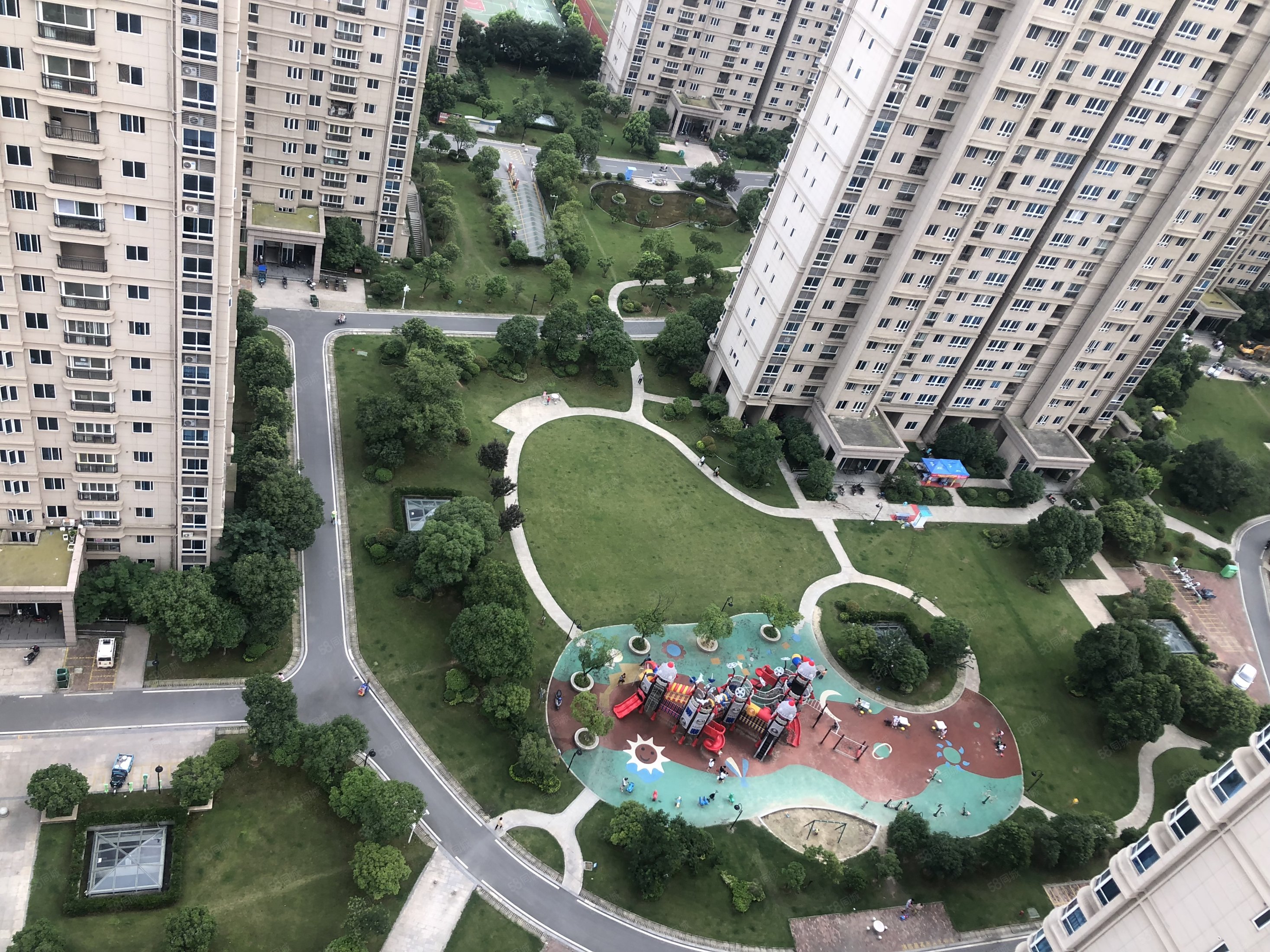 碧桂园城市花园玫瑰苑3室2厅2卫119㎡南北50万