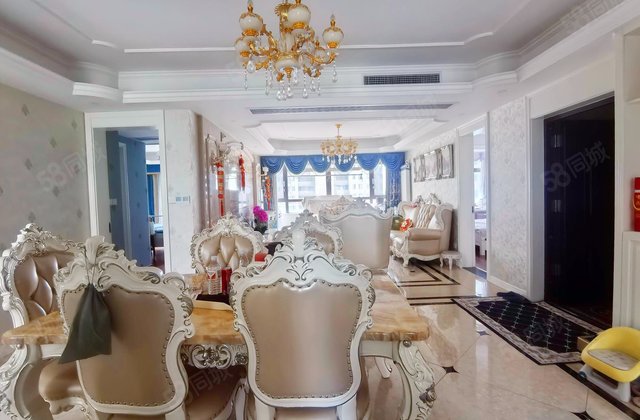 蓝光公园1号4室2厅134.66㎡130万二手房图片