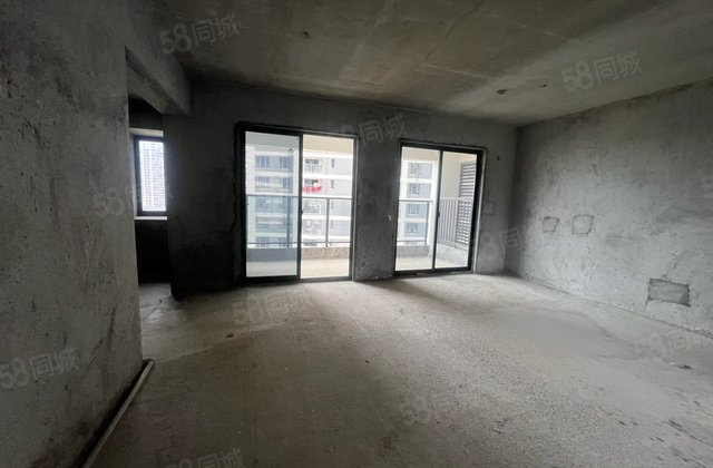 外滩壹号4室2厅143㎡98万二手房图片