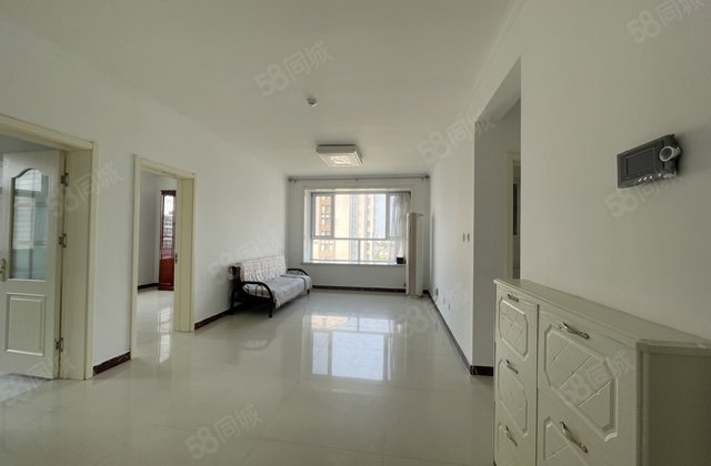 东边户 金柱大学城 三室两卫 车储齐全 免大税