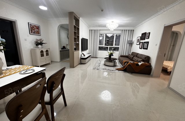 建设路 三院附近 海润公园 海源丽都走一手 电梯三室两厅