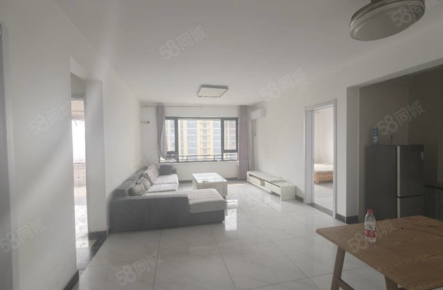 百合新城 一梯一户 三叶草户型 送车位地下室 好楼层