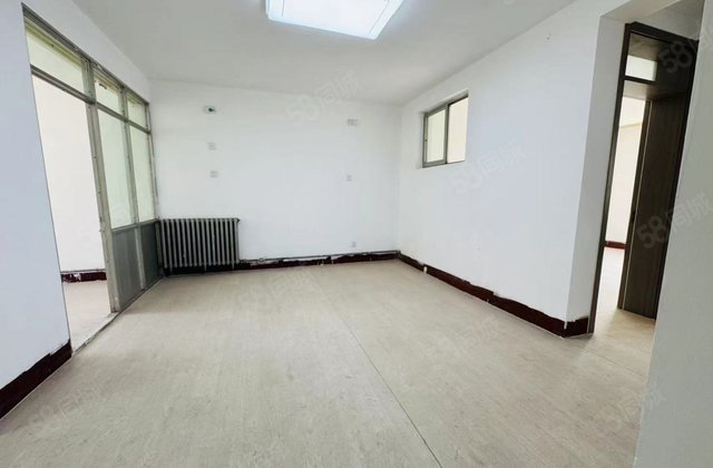 明珠苑 小三居 商圈成熟 正规商品房 南北通透