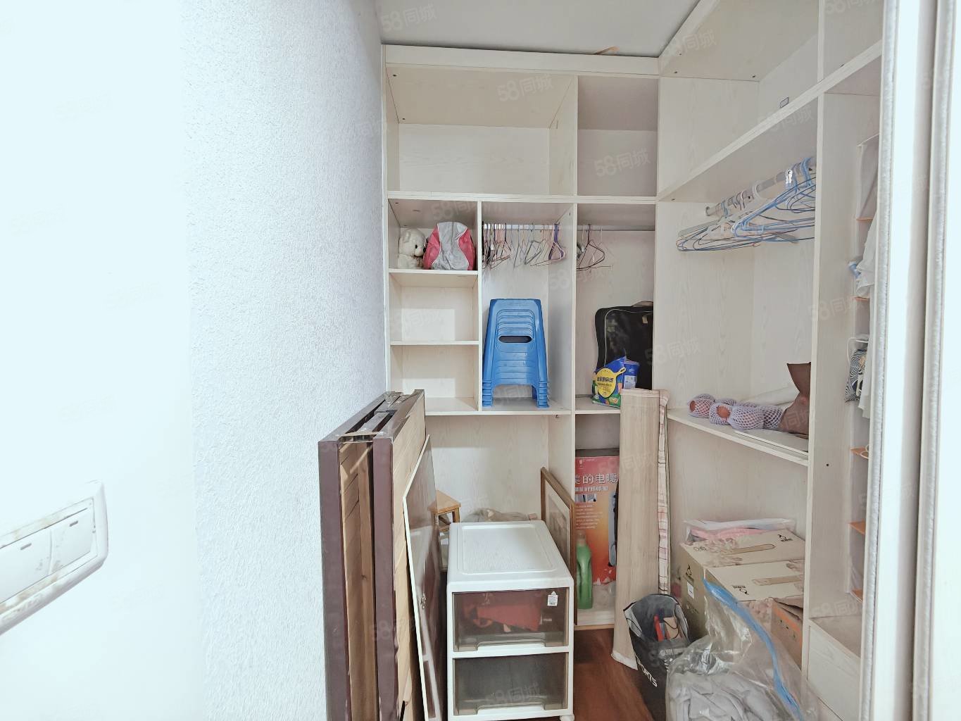 翔龙四方新城3室2厅1卫120.2㎡南65万