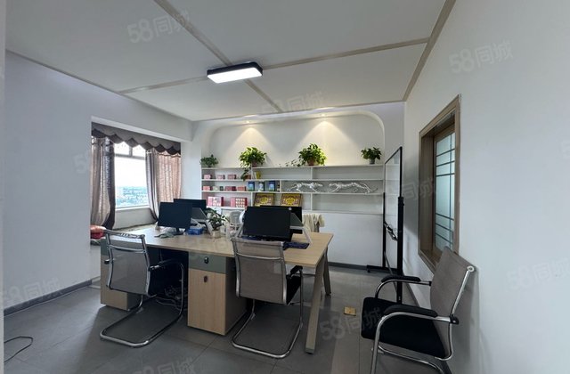 保丽国际广场4室2厅147㎡50万二手房图片