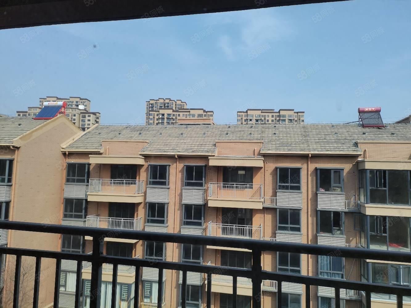 晟地绿园6室4厅4卫199㎡南北132万