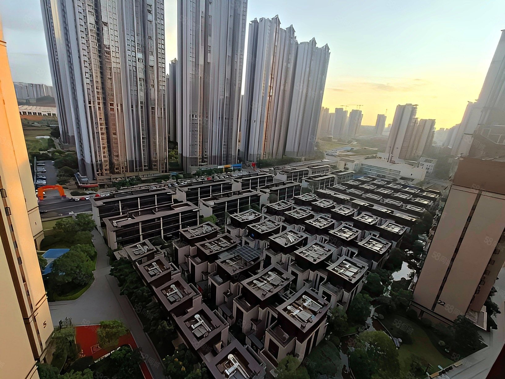 南宁龙光天瀛精装2房2厅1卫出售南北通透电梯高层