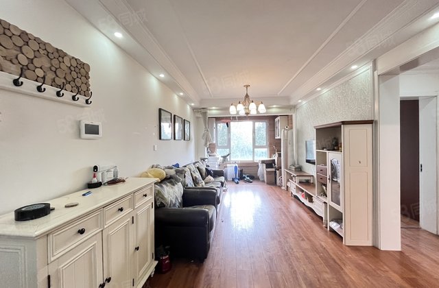 小高层一梯两户裕昌九州国际 免大税 南北通透 精装两室