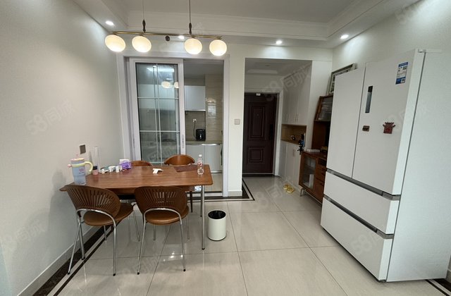 星光清水湾   精装三室 带储带车位  免大税