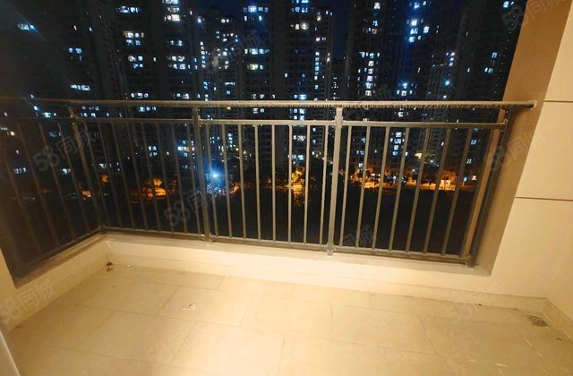 恒大悦珑台3室2厅109.29㎡61万二手房图片