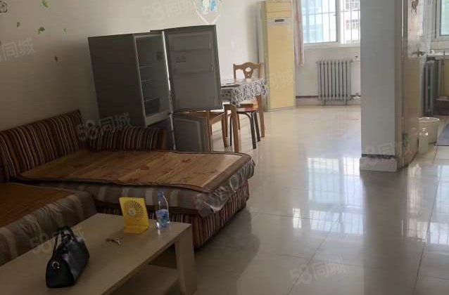 商品住宅 商业配套齐全 大两房 中间楼层 得房率高