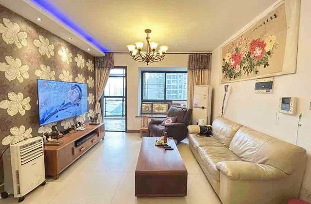 芙蓉名城三期4室2厅111.69㎡138万二手房图片