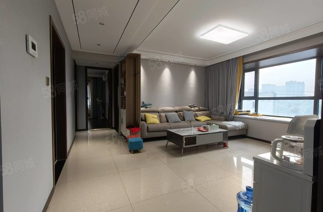 徒骇河旁精装三室！滨湖新城 莲湖新城 昌润莲城 车位储 边户