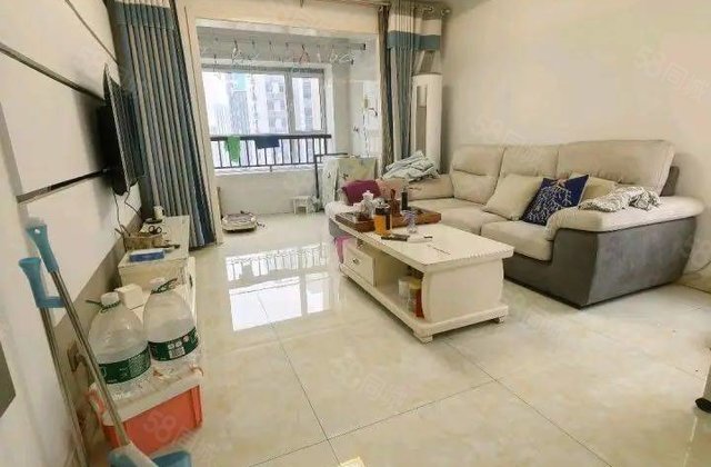 当代国际 边户复式房 上下110平 有证可按揭