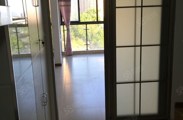 奥山星城2室2厅2卫诚心出售价格可谈2室2厅2卫80㎡南中层(共9层)奥山