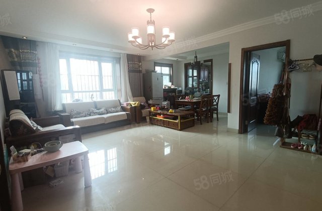 急售颐馨园二期边户型     小三居 产权清晰 精装修