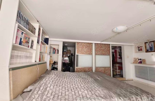 悦泰林里小区2室2厅55.69㎡145万二手房图片