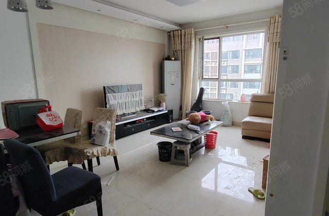 新出     宝莱花园 电梯洋房  精装三室  带车位