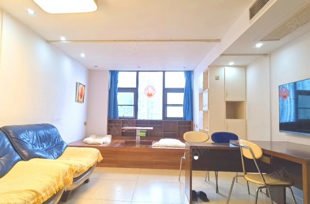 蓝润锦江春天(商住楼)3室0厅49.32㎡97万二手房图片