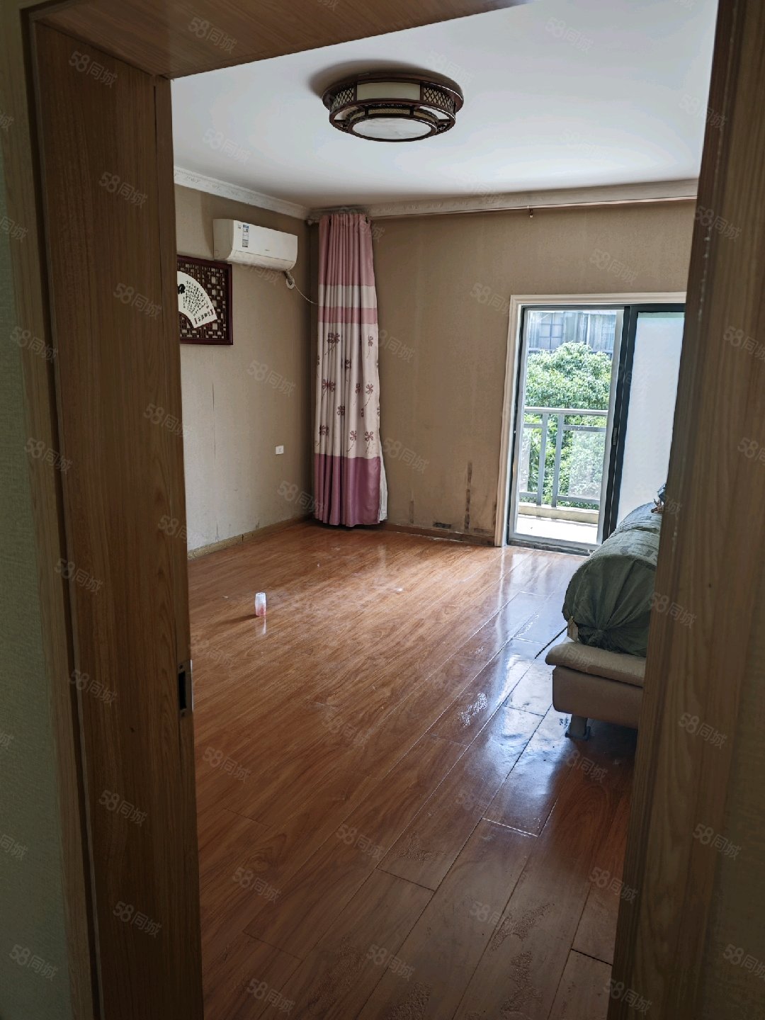 凤凰香郡3室2厅2卫126㎡南63.8万