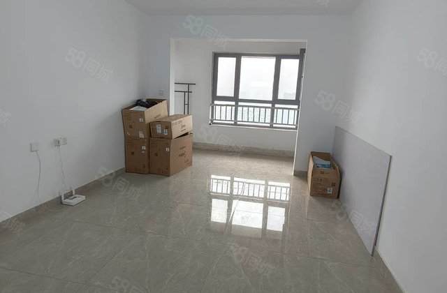 观景房观景房，单价8000多带车位地下室，有钥匙，随时看房。