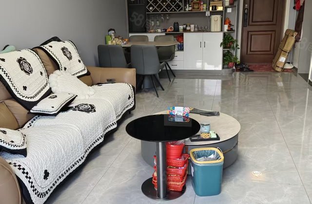 百合新城三期 带车位精装三室 好楼层 婚房 东昌中学实验