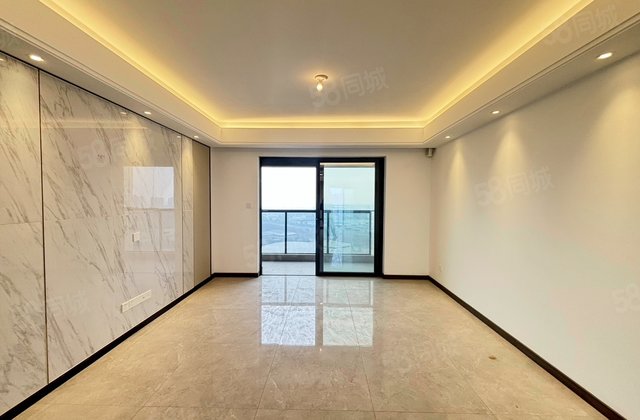 东原香门第名家4室2厅136.41㎡165万二手房图片