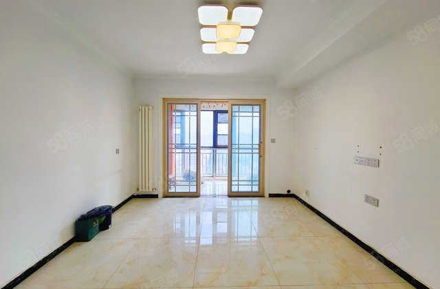 升龙天玺二号院3室2厅109.07㎡115万二手房图片