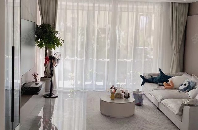 山南国宾府4室2厅171㎡180万二手房图片