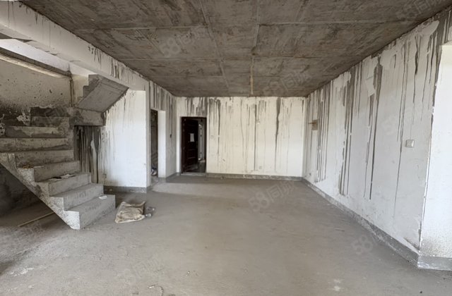 阳光巴厘岛7室3厅152㎡165万二手房图片