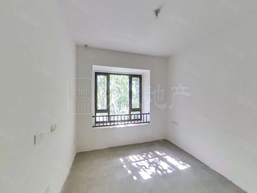 中糧天恒天悅壹號4室2廳3衛(wèi)137.42㎡南北823萬