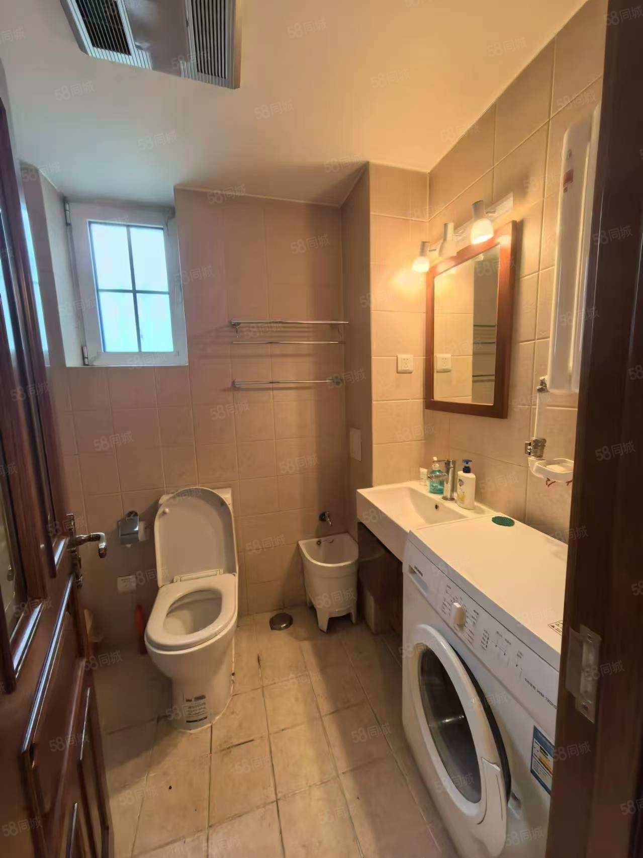 舜澤園(別墅)6室3廳3衛(wèi)230㎡東西550萬(wàn)