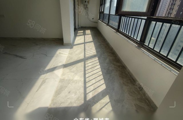 清水湾 国岳府室两厅两卫打双阳台采光好中间楼层免大税